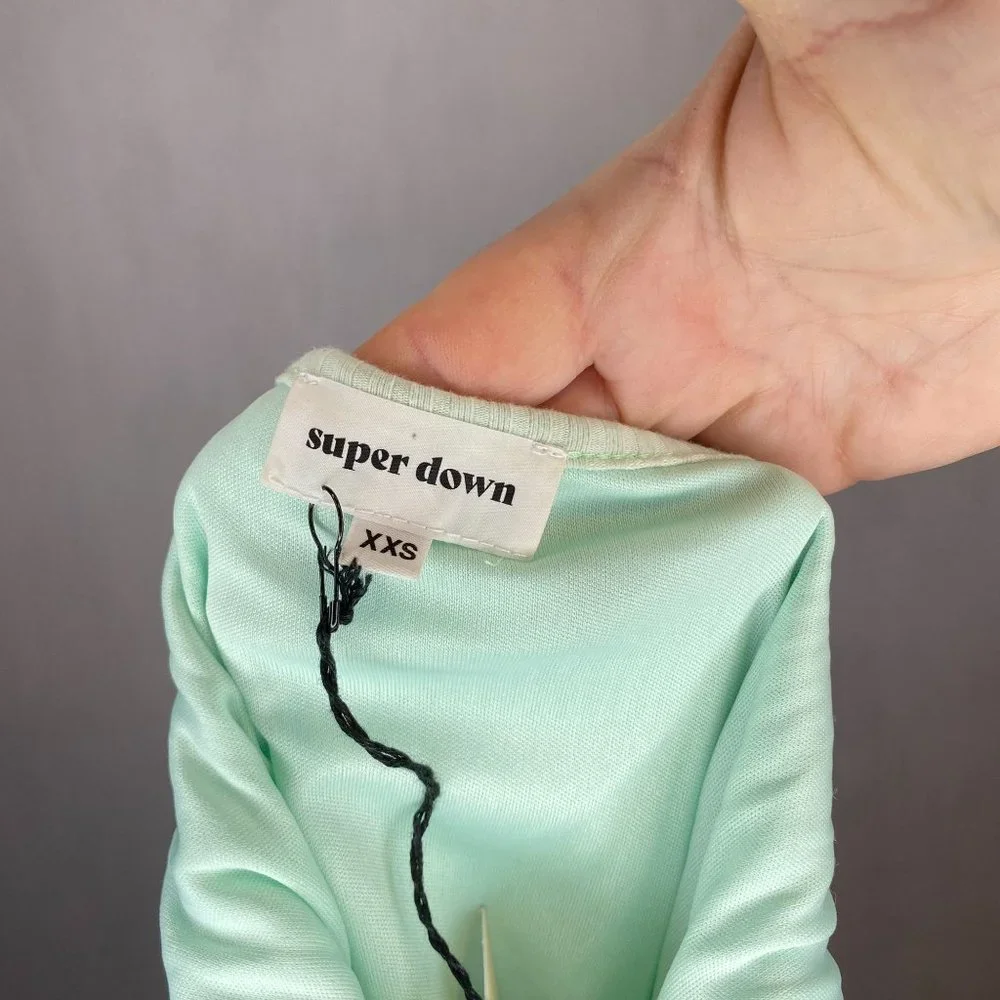 Superdown Camilla Ruffled Keyhole Mini Dress - Picture 3 of 5